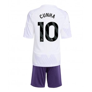 Manchester United Matheus Cunha #10 Bortaställ Barn 2025-26 Kortärmad (+ Korta byxor)